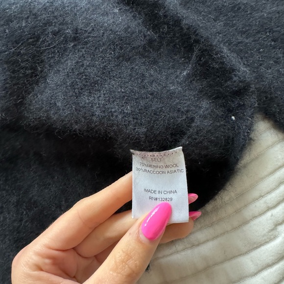 LPA Black Fuzzy Wool Sweater - Picture 6 of 6